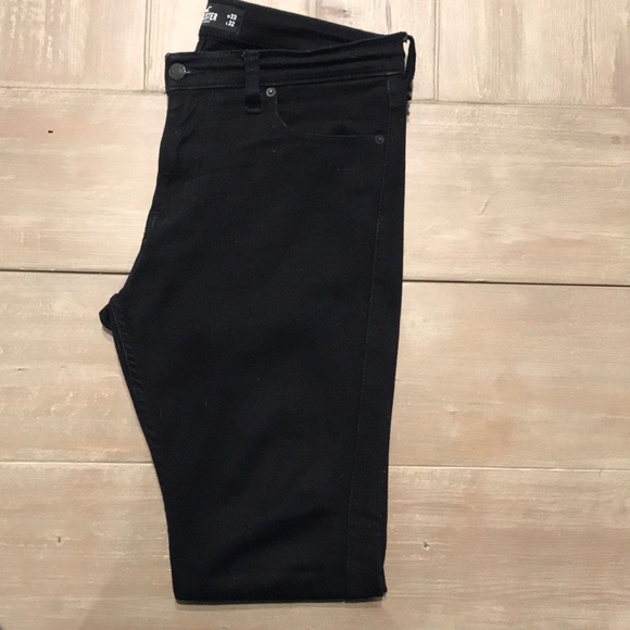 hollister no fade black jeans